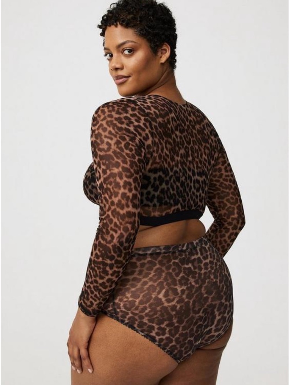 Torrid Under It All Leopard Print Sheer Mesh Cropped Long Sleeve Top - Size 0/12 - Picture 4 of 6